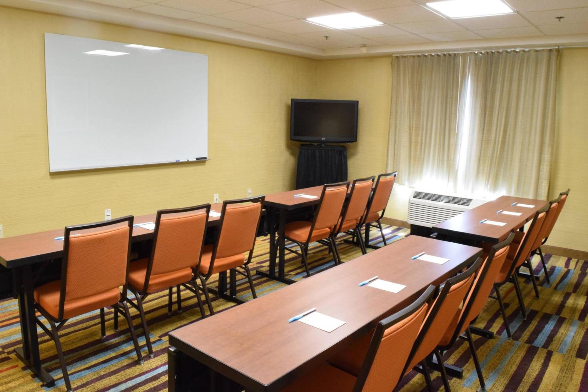 Fairfield Inn By Marriot Binghamton Εξωτερικό φωτογραφία